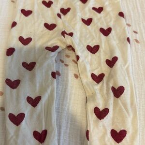 Kate Quinn Cream Leggings with Red Hearts